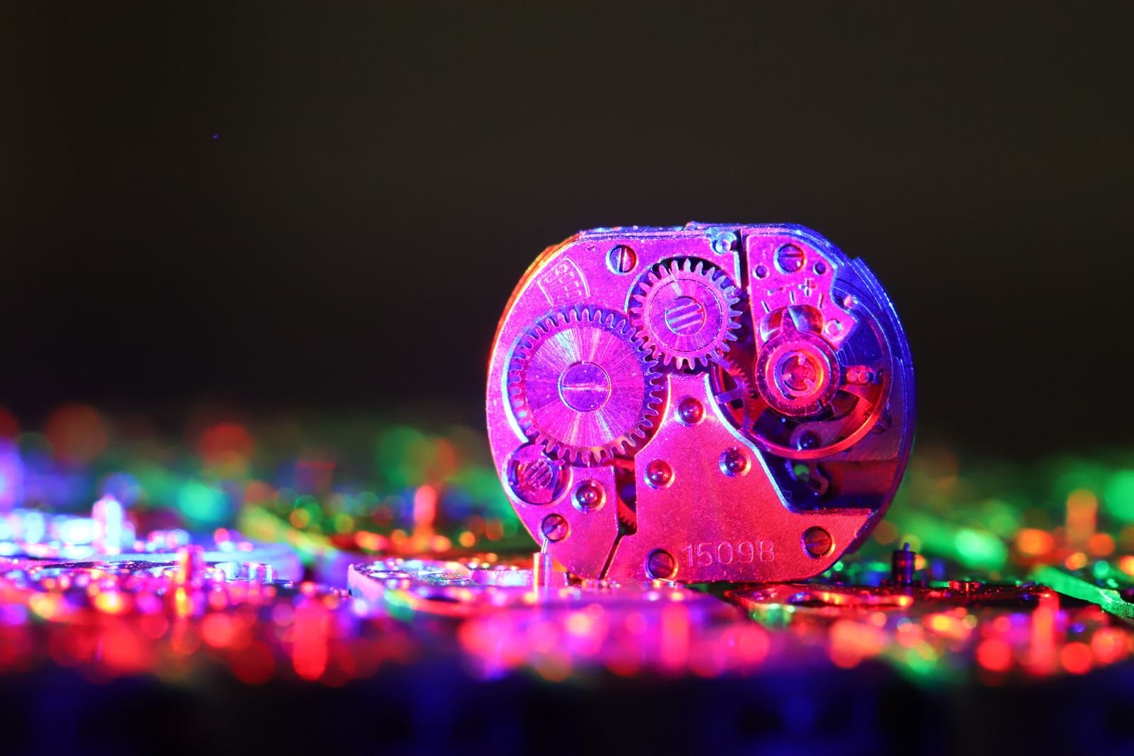 Watch mechanism and gear train representing the energy path in Spring Drive